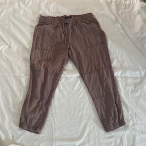 Calvin Klein Jean plum color light weight joggers